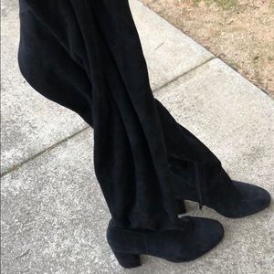 Thigh high zip up heel